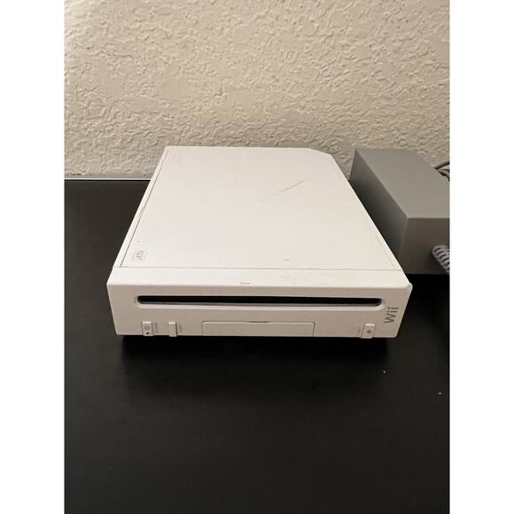 Nintendo Wii PAL Console Unit Tested Working Sensor Bar Cables, No Controller - Picture 2 of 8